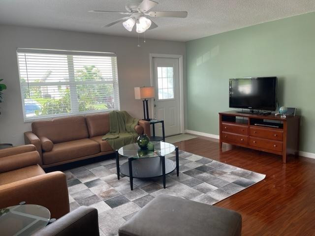 Mainlands Of Tamarac Lake - Residential