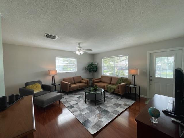 Mainlands Of Tamarac Lake - Residential