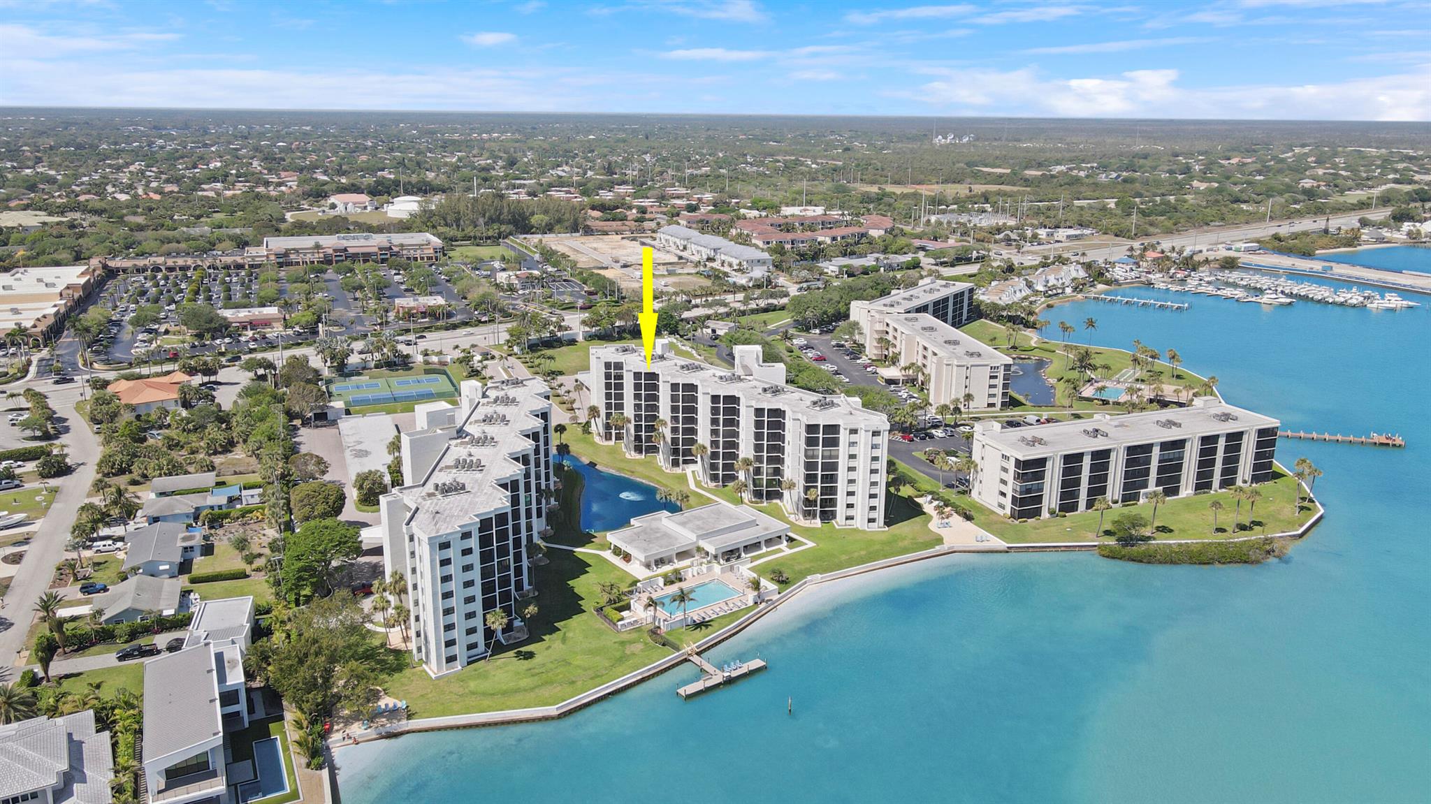 19800 Sandpointe Bay Drive 805