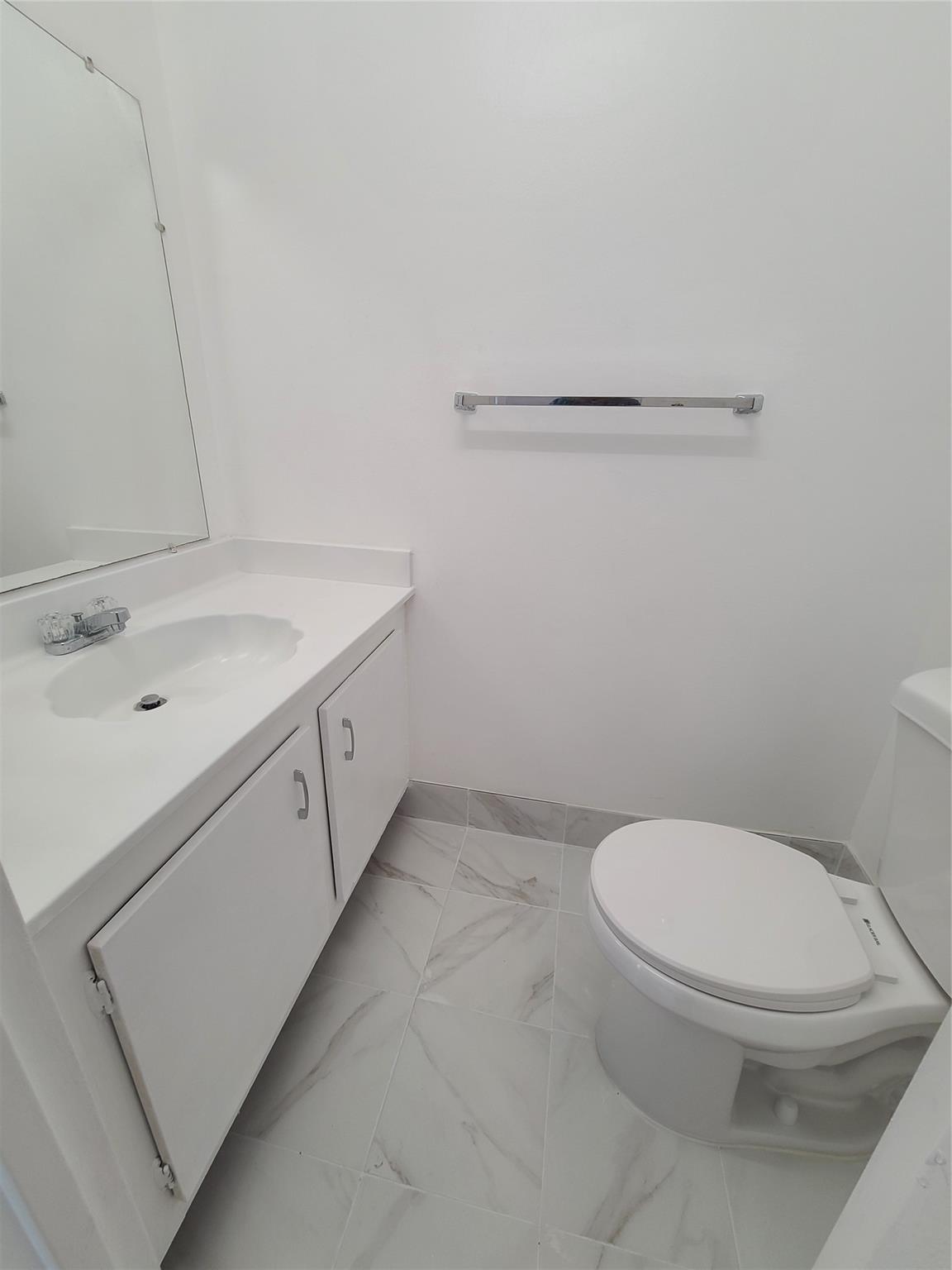 COURTYARDS OF BROWARD CON - Residential