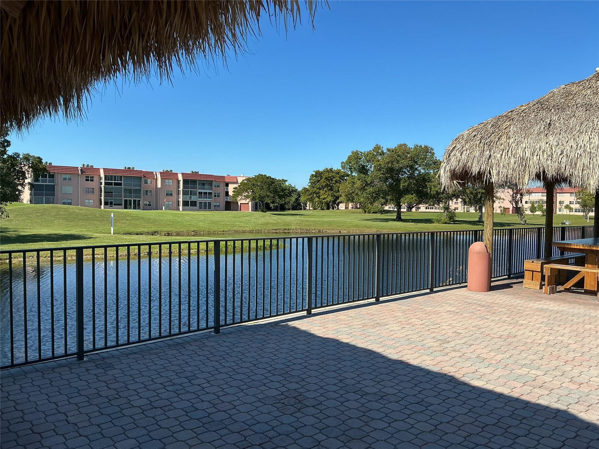 SUNRISE LAKES 129 CONDO - Residential