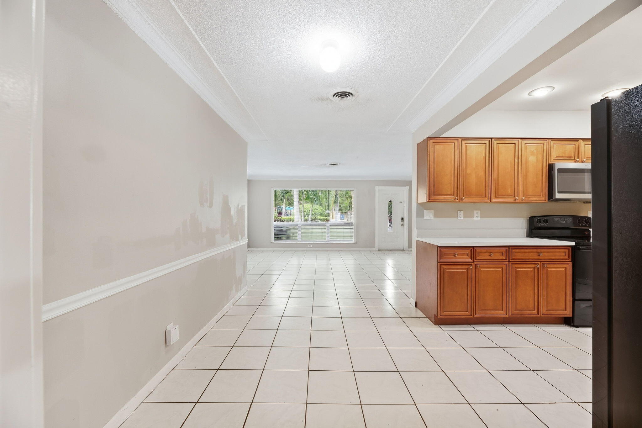 831 NW 43RD Avenue