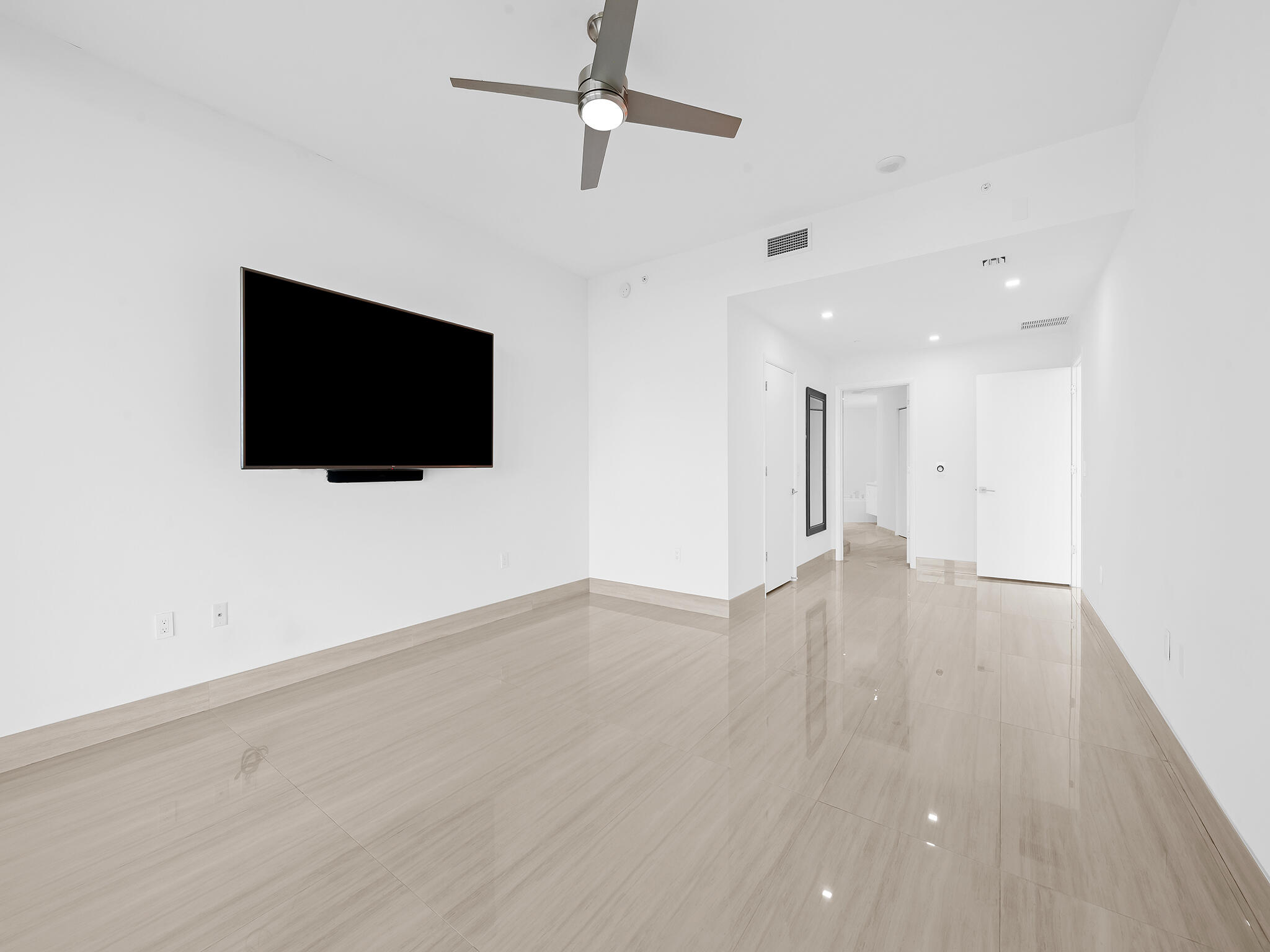 Paramount - Residential