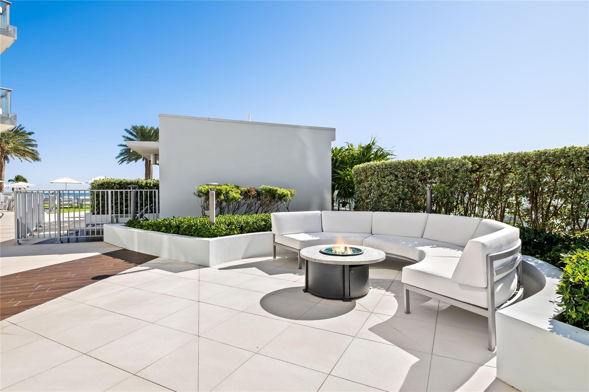 Paramount - Residential