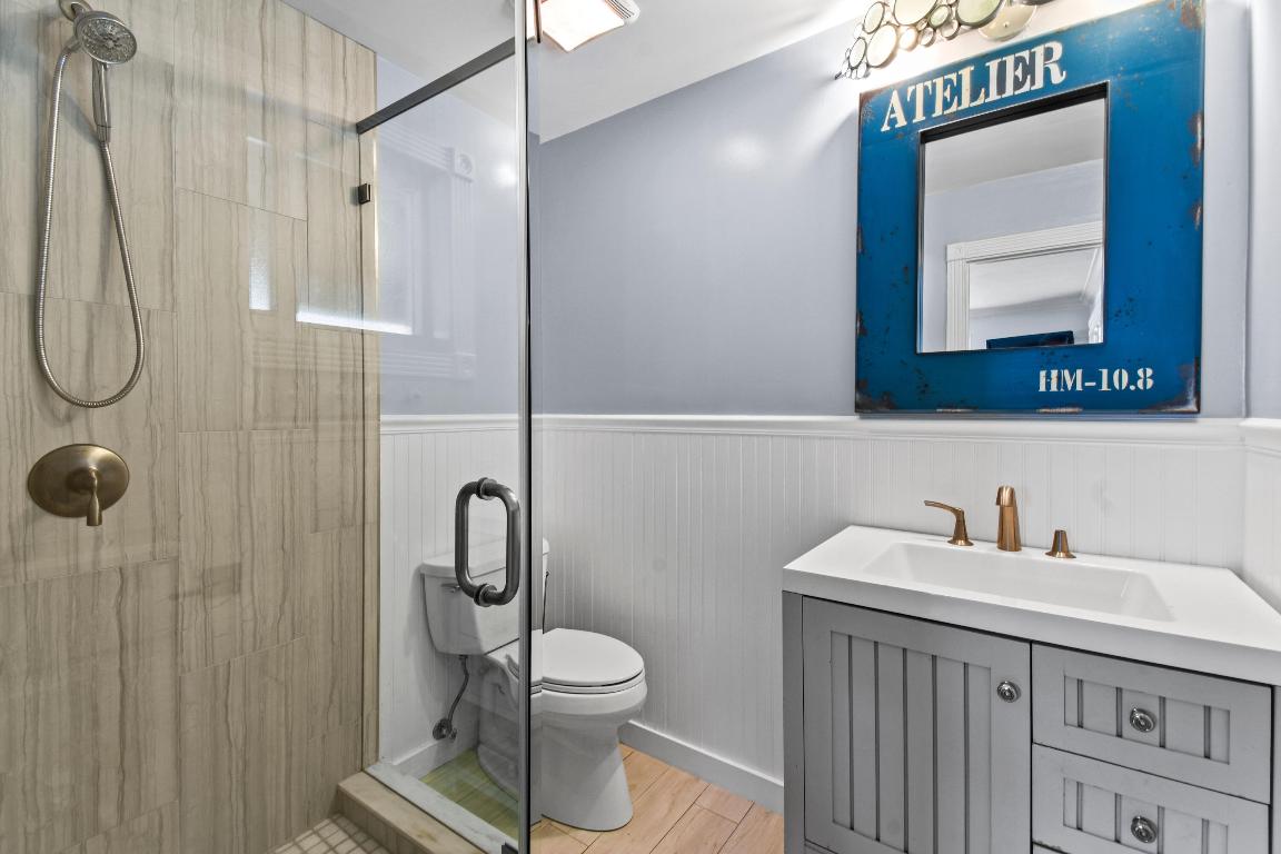 LAKE CLARKE ISLE 3 - Residential