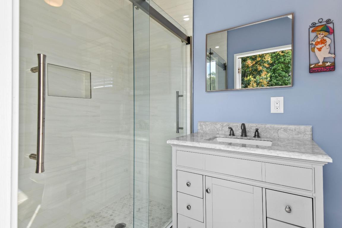 LAKE CLARKE ISLE 3 - Residential