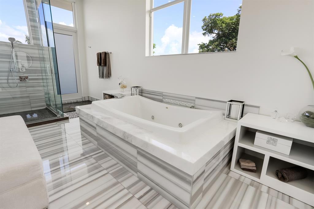 CYPRESS POINT - Residential