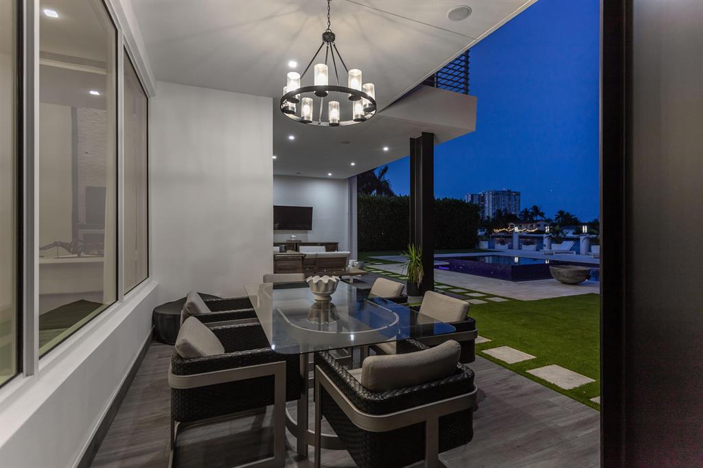 CYPRESS POINT - Residential