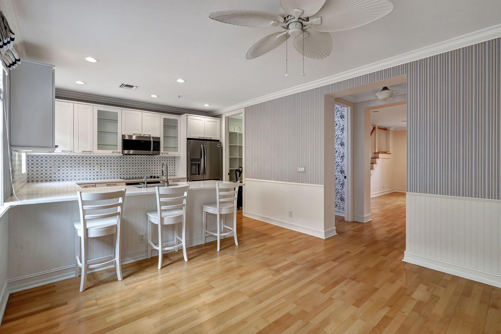 326 Tuxedo Lane