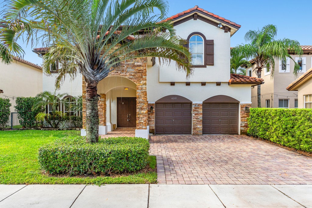 Photo of 4205 Artesa Drive, Boynton Beach, FL 33436 (MLS # R11090627)