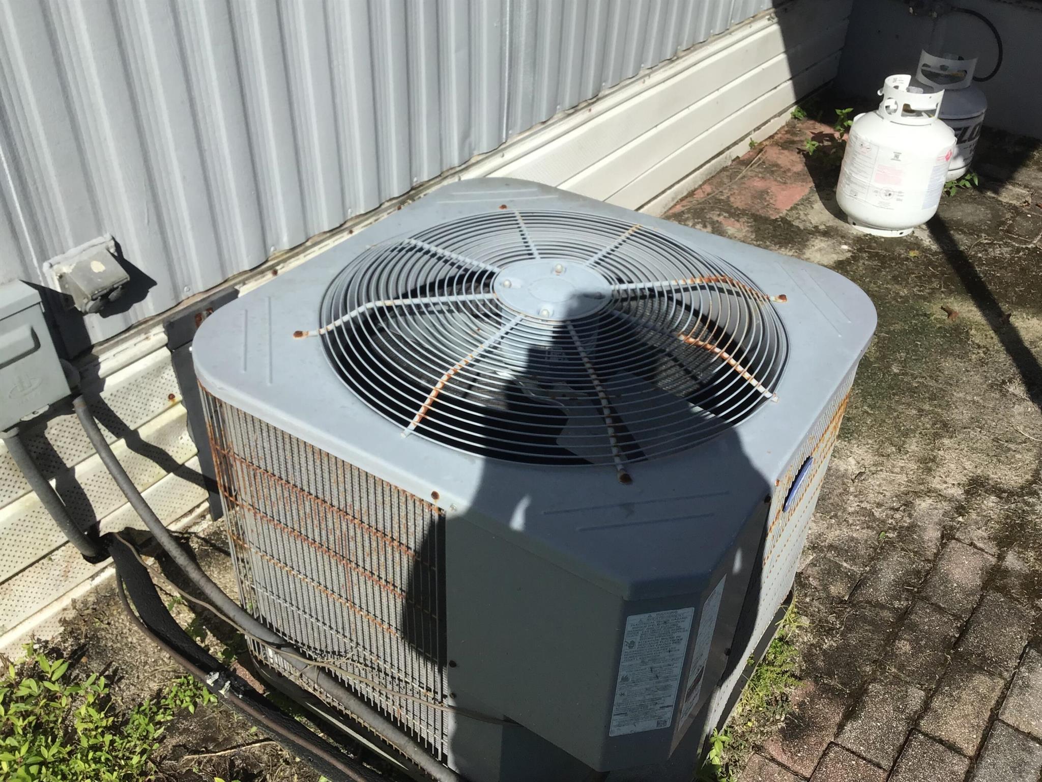 Royal Palm Mobile Home Pa - Residential