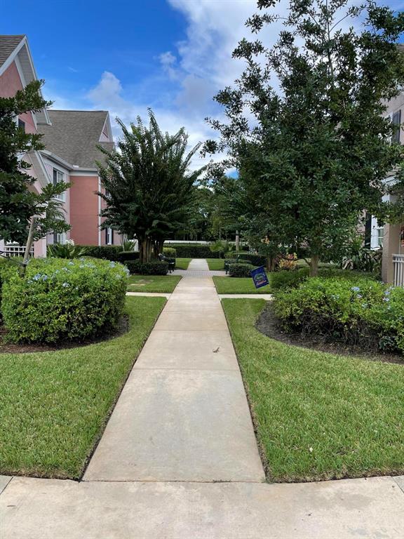 COURTYARDS AT WILLOUGHBY CONDO - Residential
