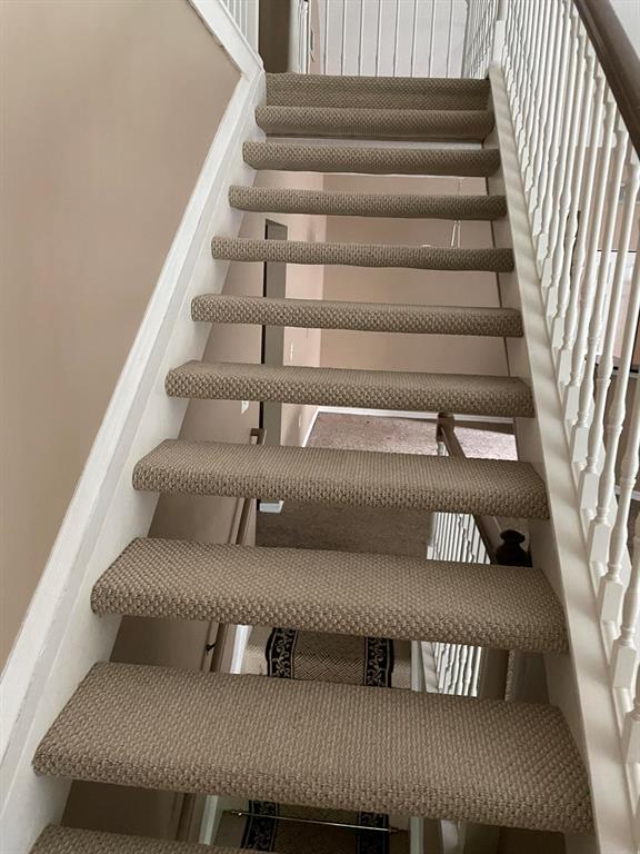 COURTYARDS AT WILLOUGHBY CONDO - Residential