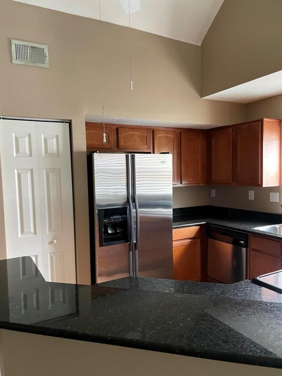 COURTYARDS AT WILLOUGHBY CONDO - Residential