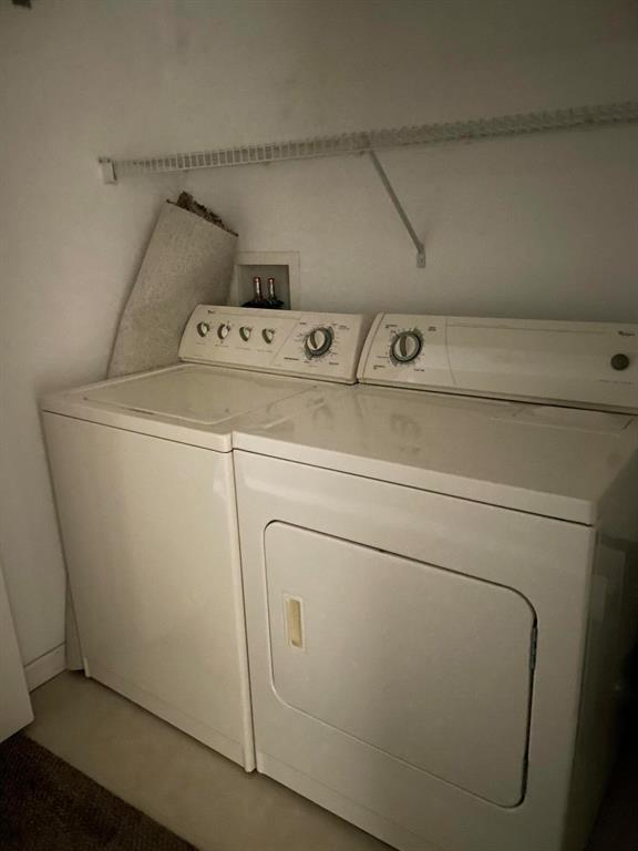 COURTYARDS AT WILLOUGHBY CONDO - Residential