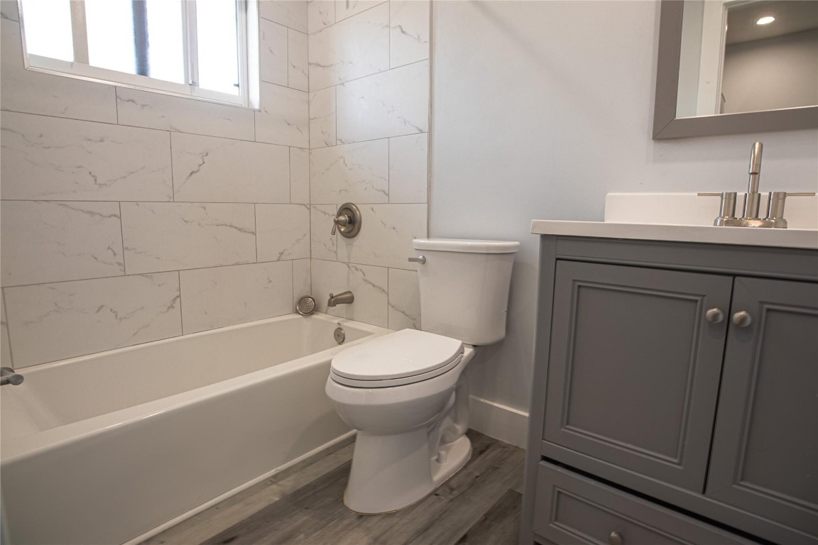 Hollywood Park 4-19 B - Residential Income