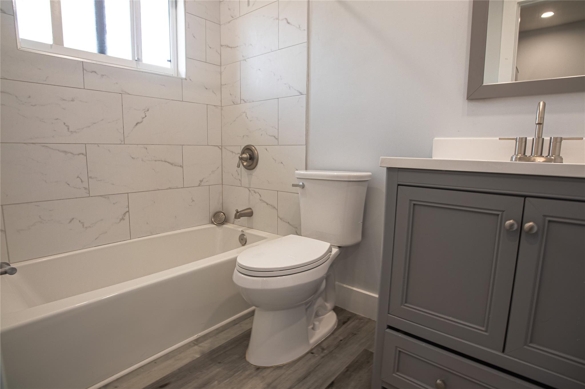 Hollywood Park 4-19 B - Residential Income