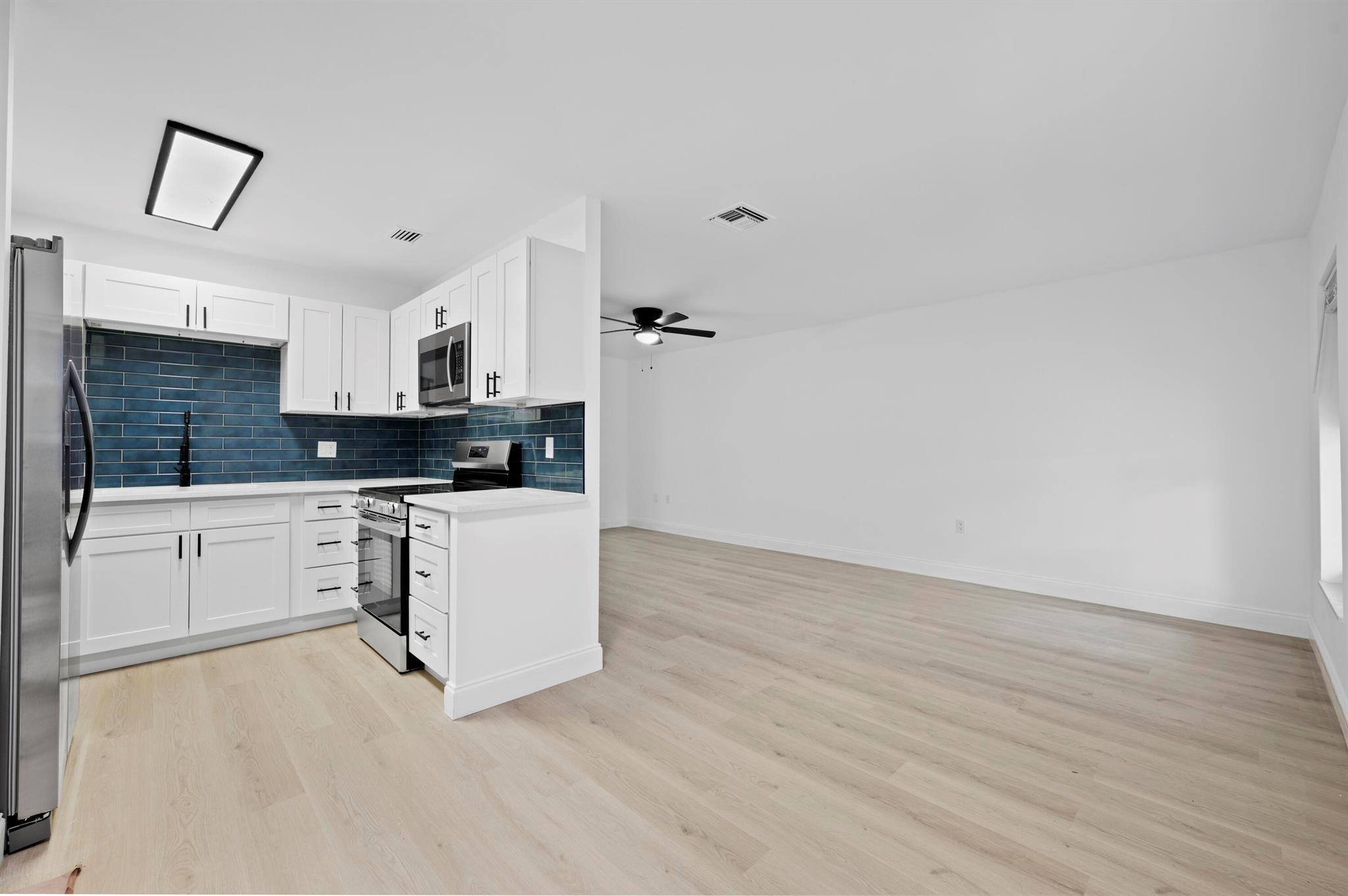 VILLA DEL TRIO - Residential