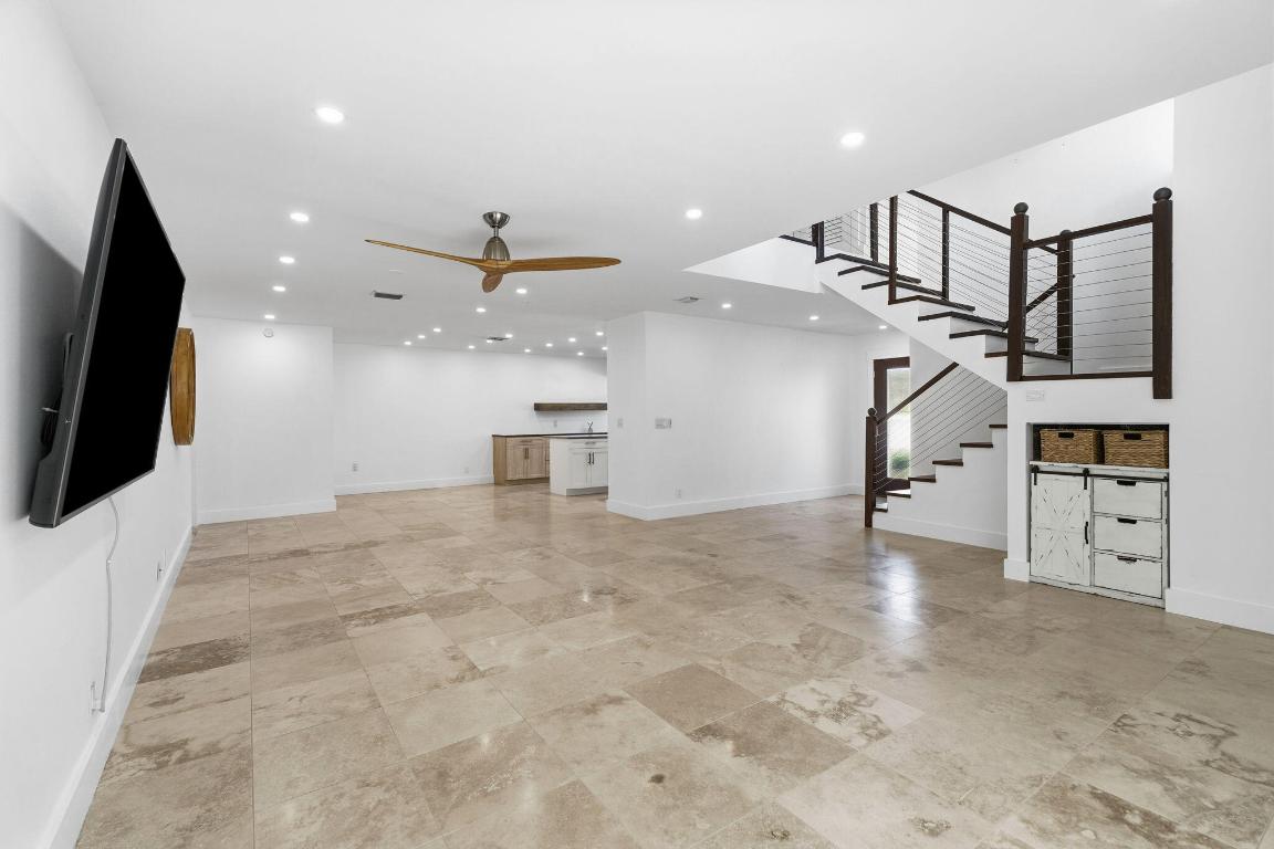 VIA DEL MAR CONDO - Residential