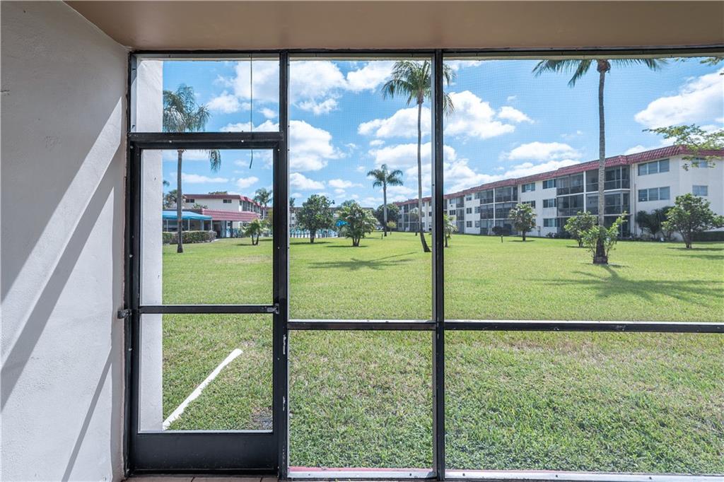 Hollybrook Golf & Tennis - Residential