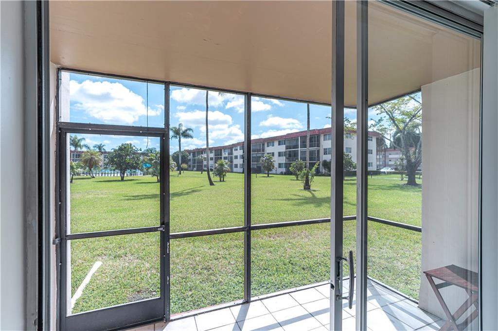 Hollybrook Golf & Tennis - Residential