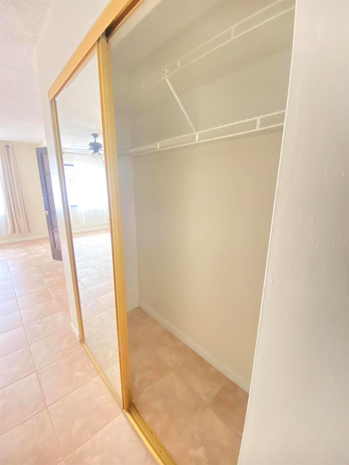 PALM-AIRE VILLAGE 3RD SEC - Residential Lease