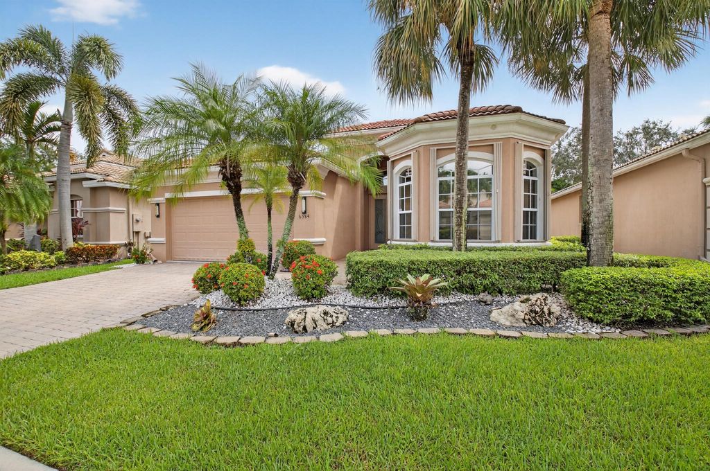 Photo of 6584 Via Alfieri, Lake Worth, FL 33467 (MLS # R11122175)