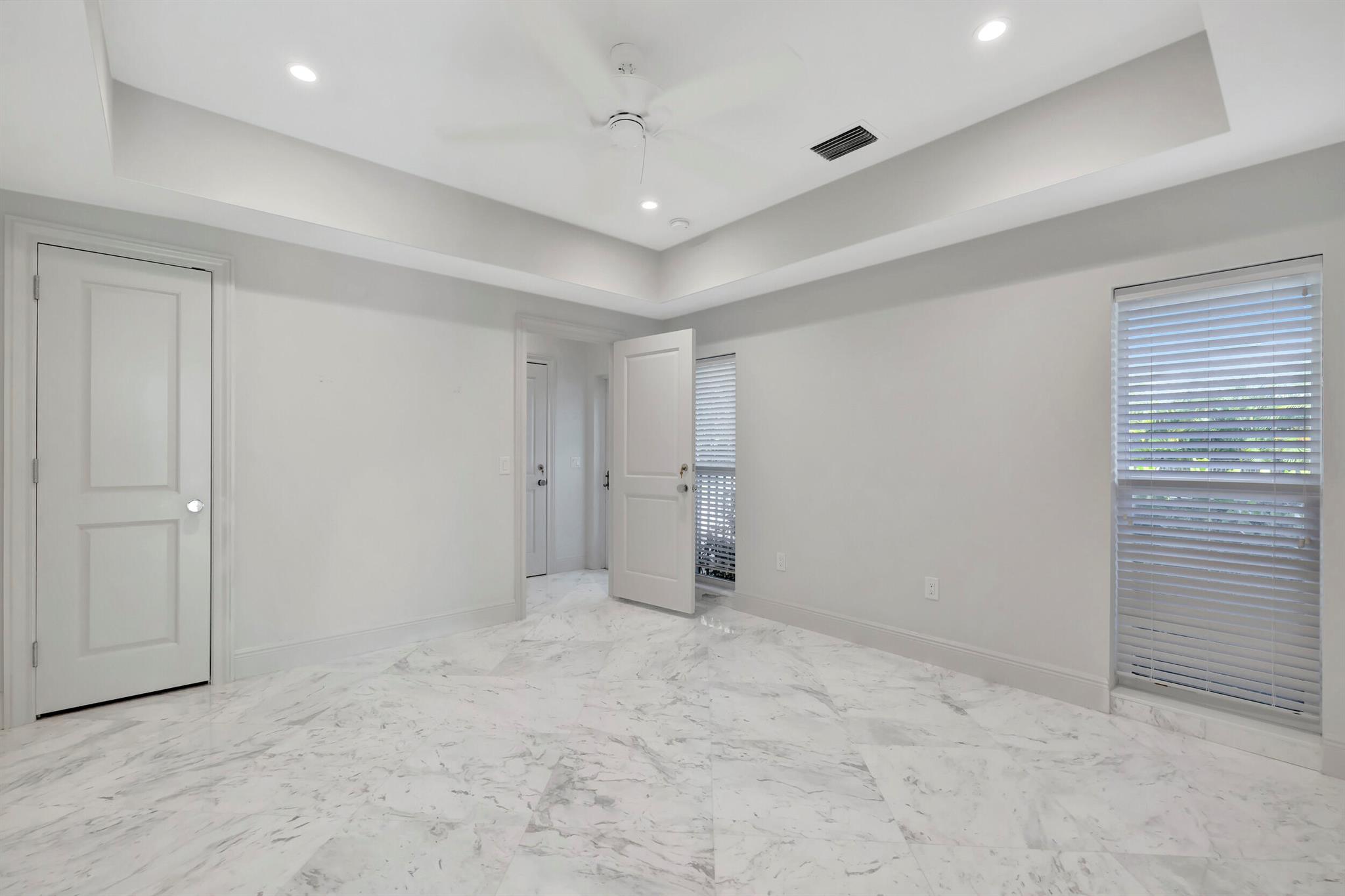 Seagate Country Club - Residential