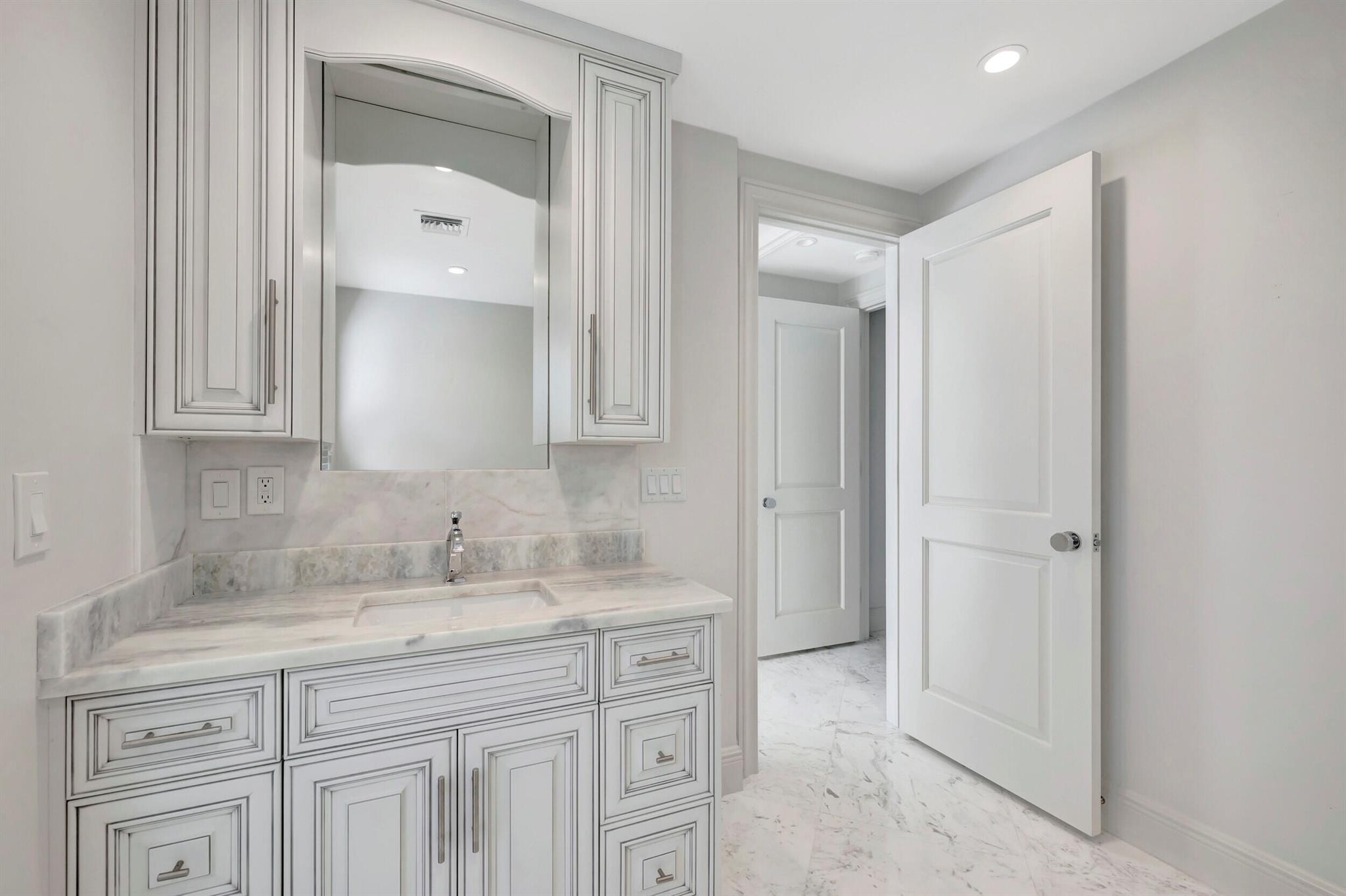 Seagate Country Club - Residential