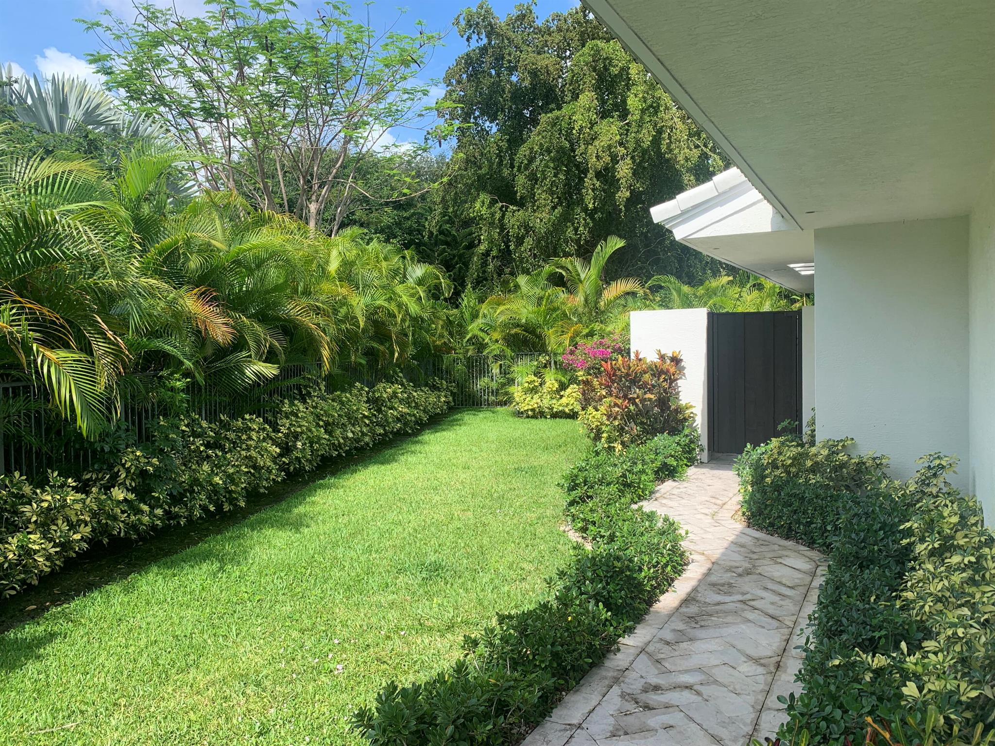 Seagate Country Club - Residential