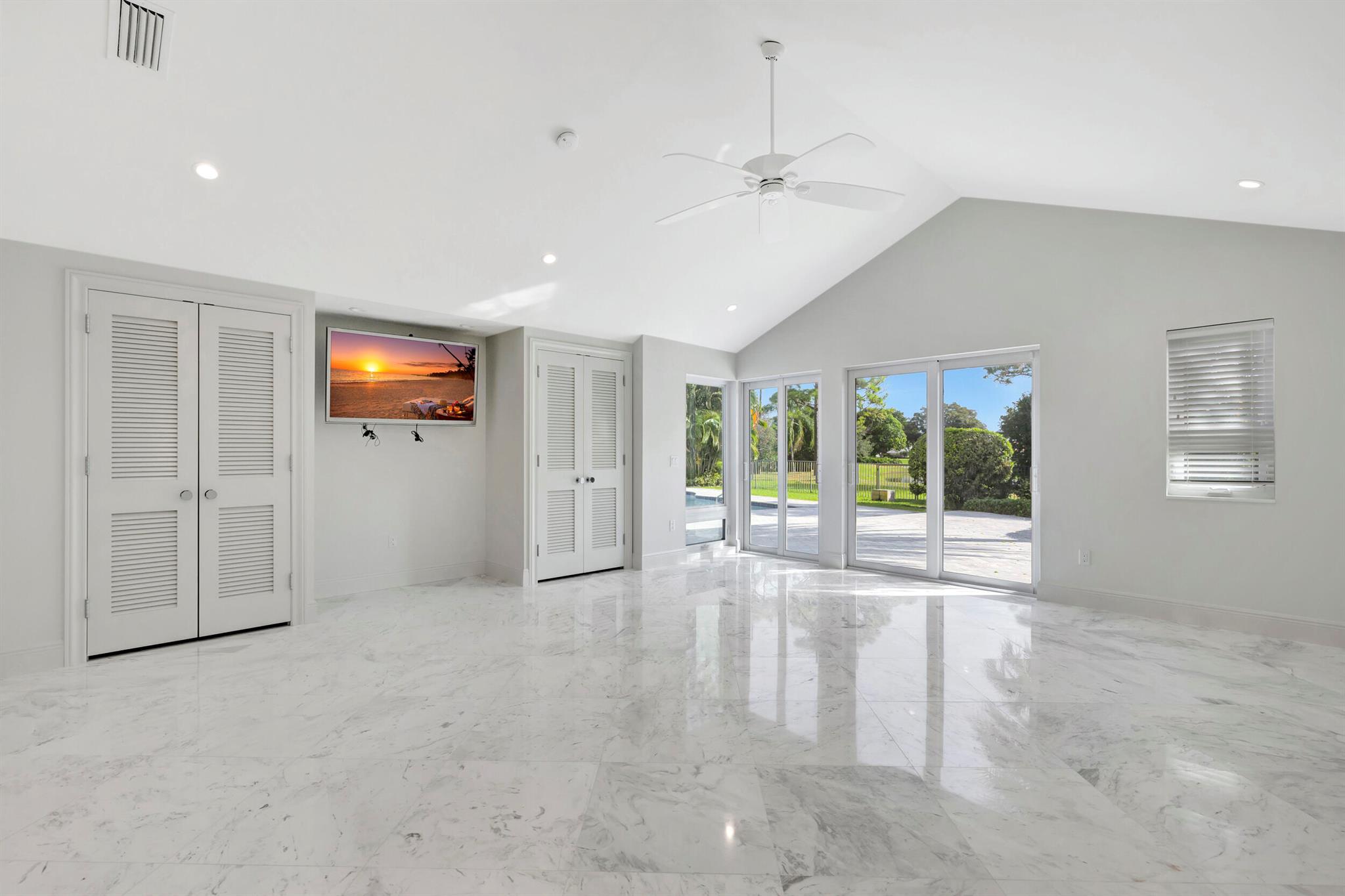 Seagate Country Club - Residential