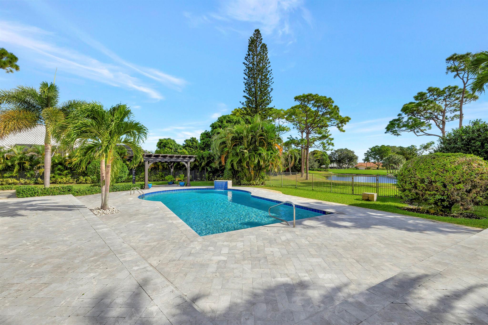 Seagate Country Club - Residential