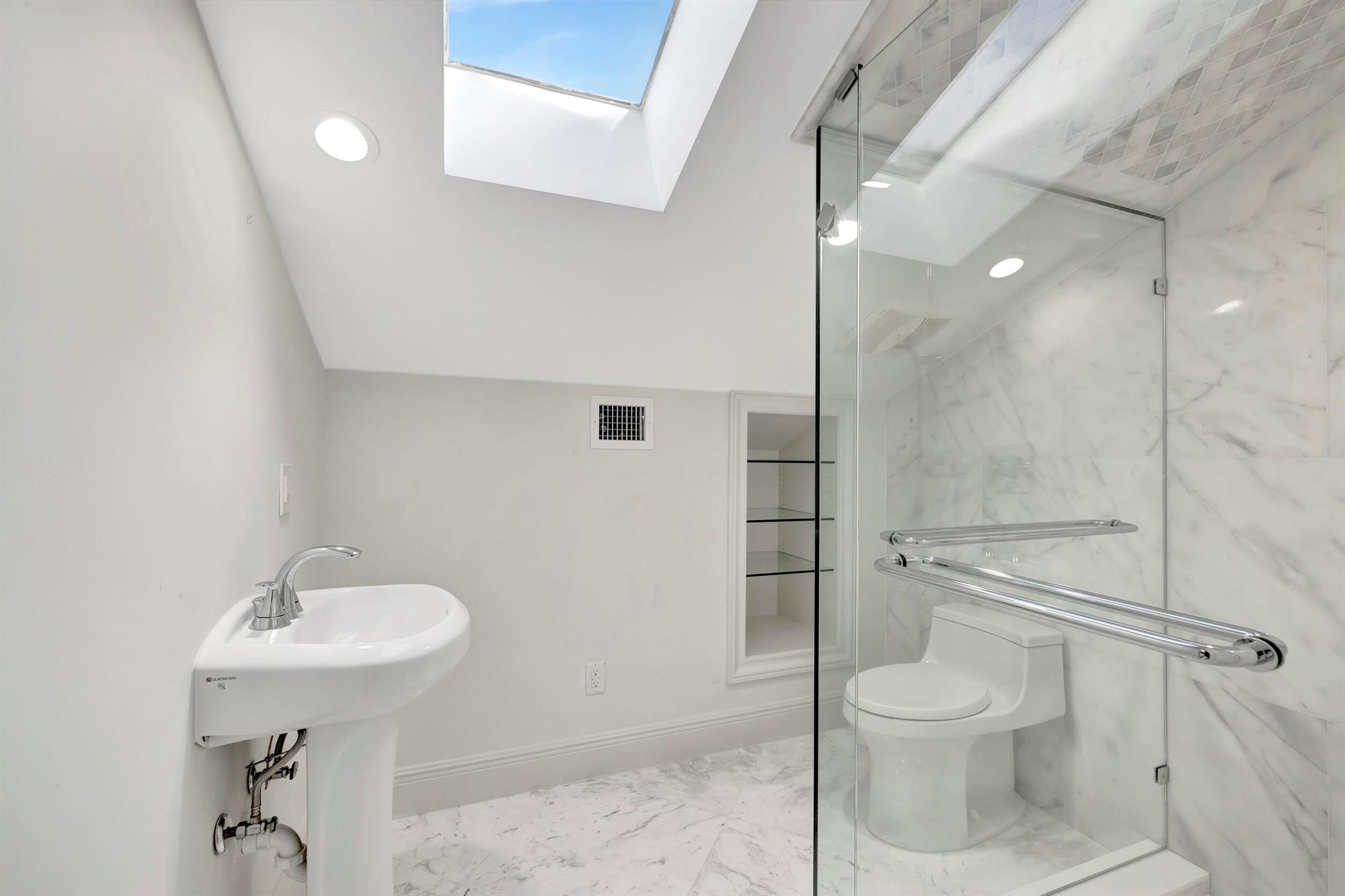 Seagate Country Club - Residential