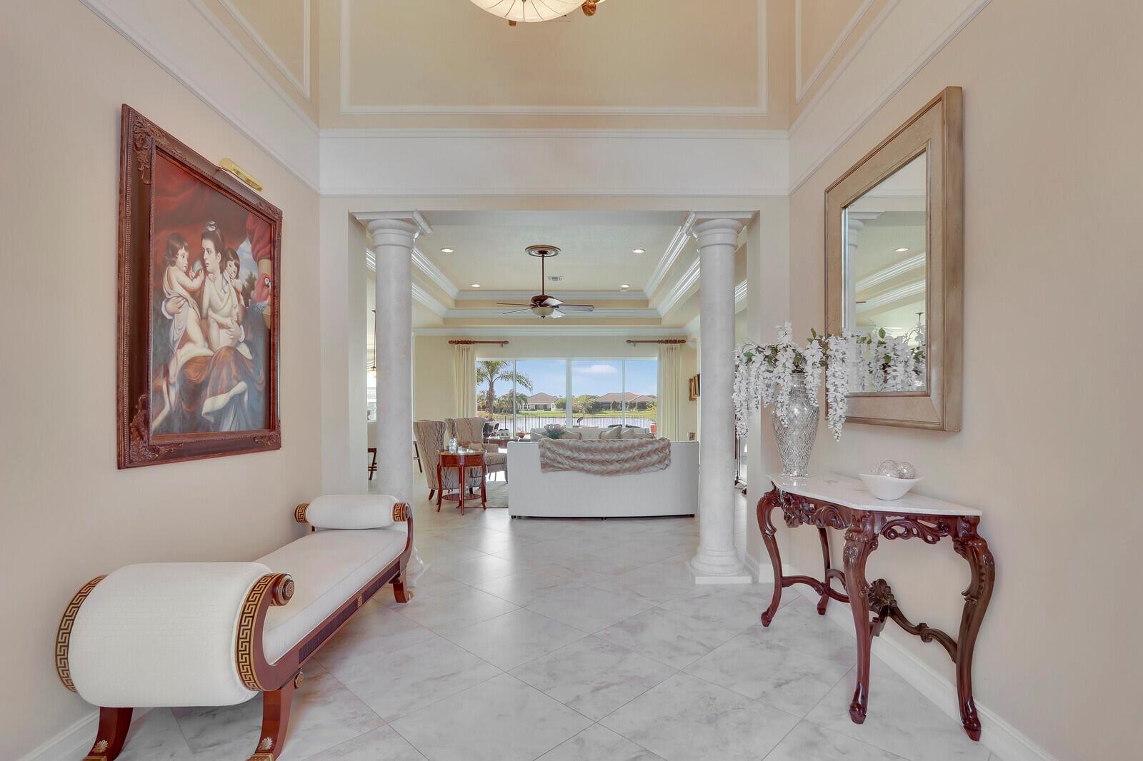 11098 Lynwood Palm Way