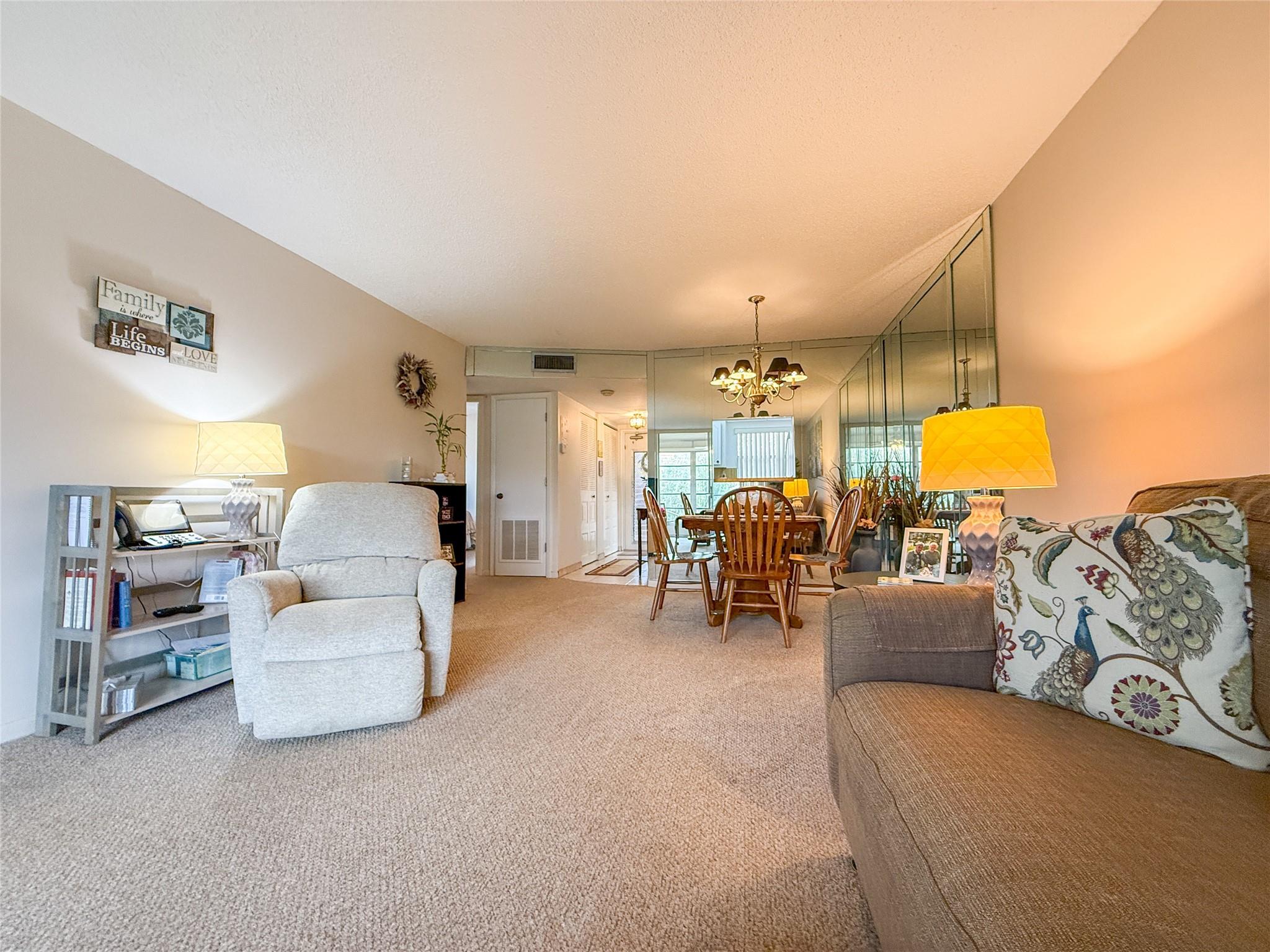 SUNRISE LAKES - Residential