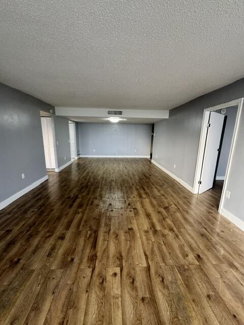 PALM BEACH HOUSE CONDO - Residential
