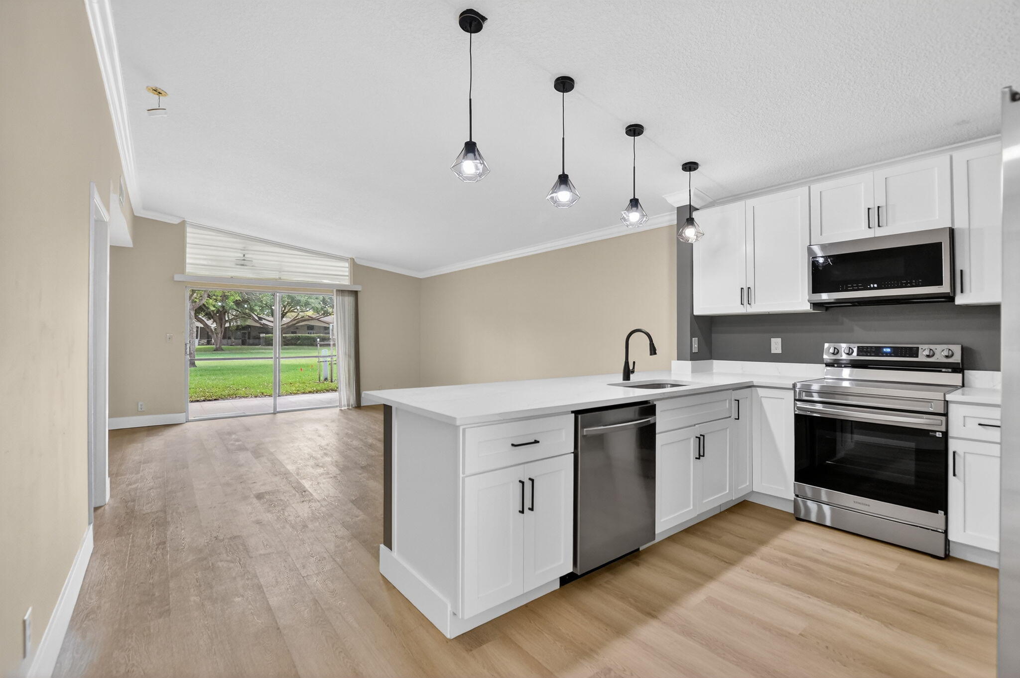 TIMBERWALK II SEC 4 - Residential Lease