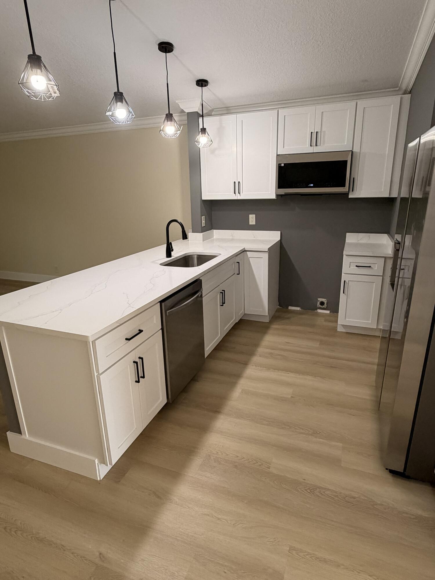 TIMBERWALK II SEC 4 - Residential Lease