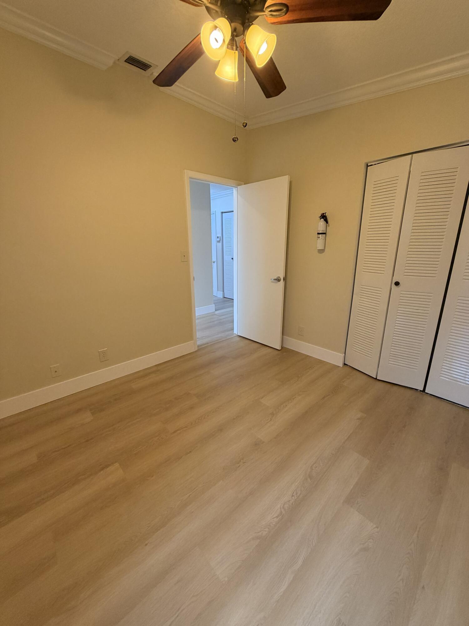 TIMBERWALK II SEC 4 - Residential Lease