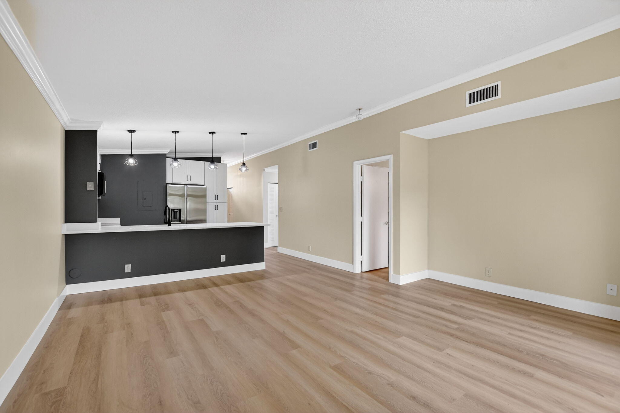 TIMBERWALK II SEC 4 - Residential Lease