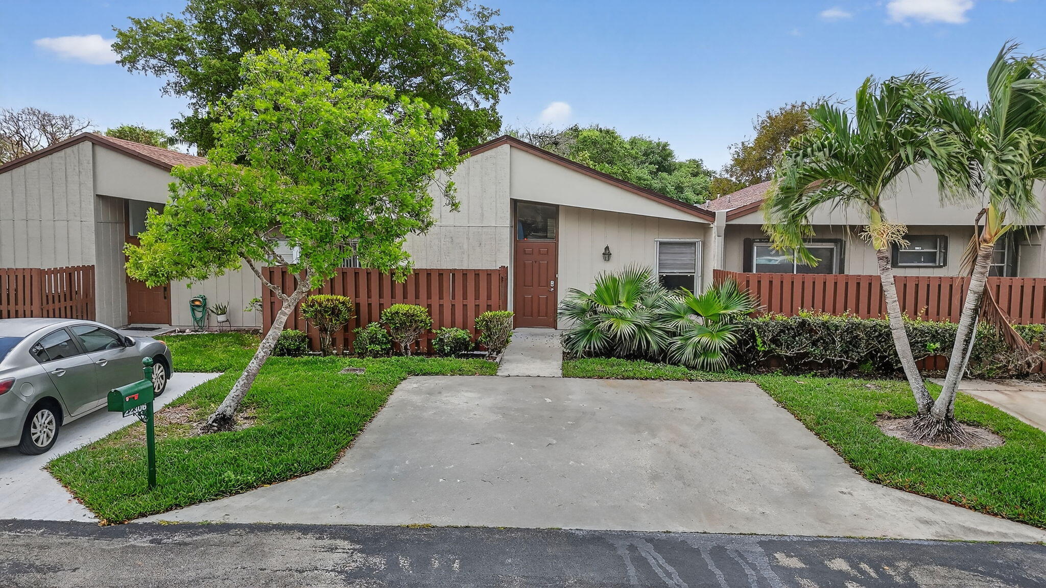 TIMBERWALK II SEC 4 - Residential Lease