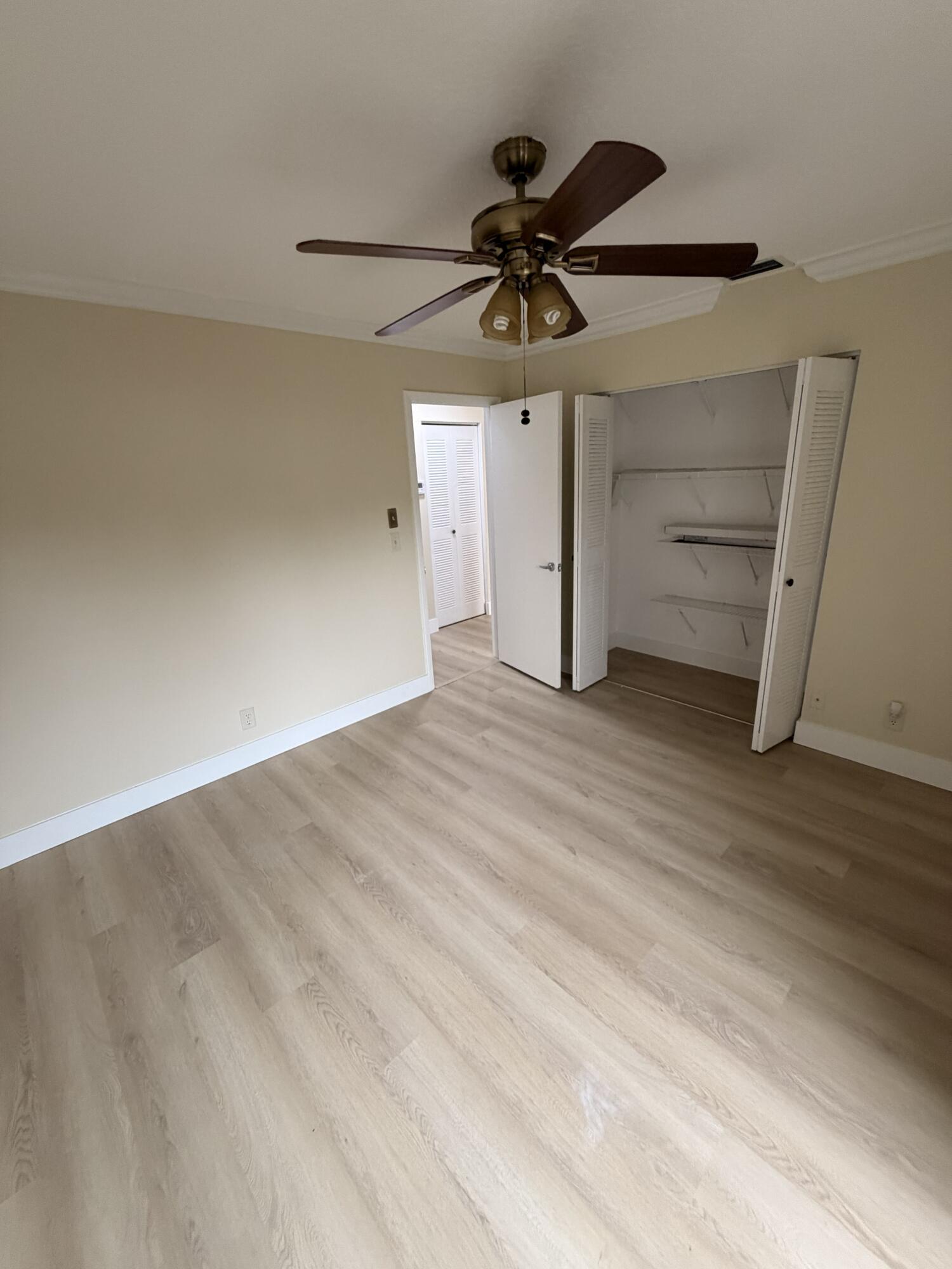 TIMBERWALK II SEC 4 - Residential Lease