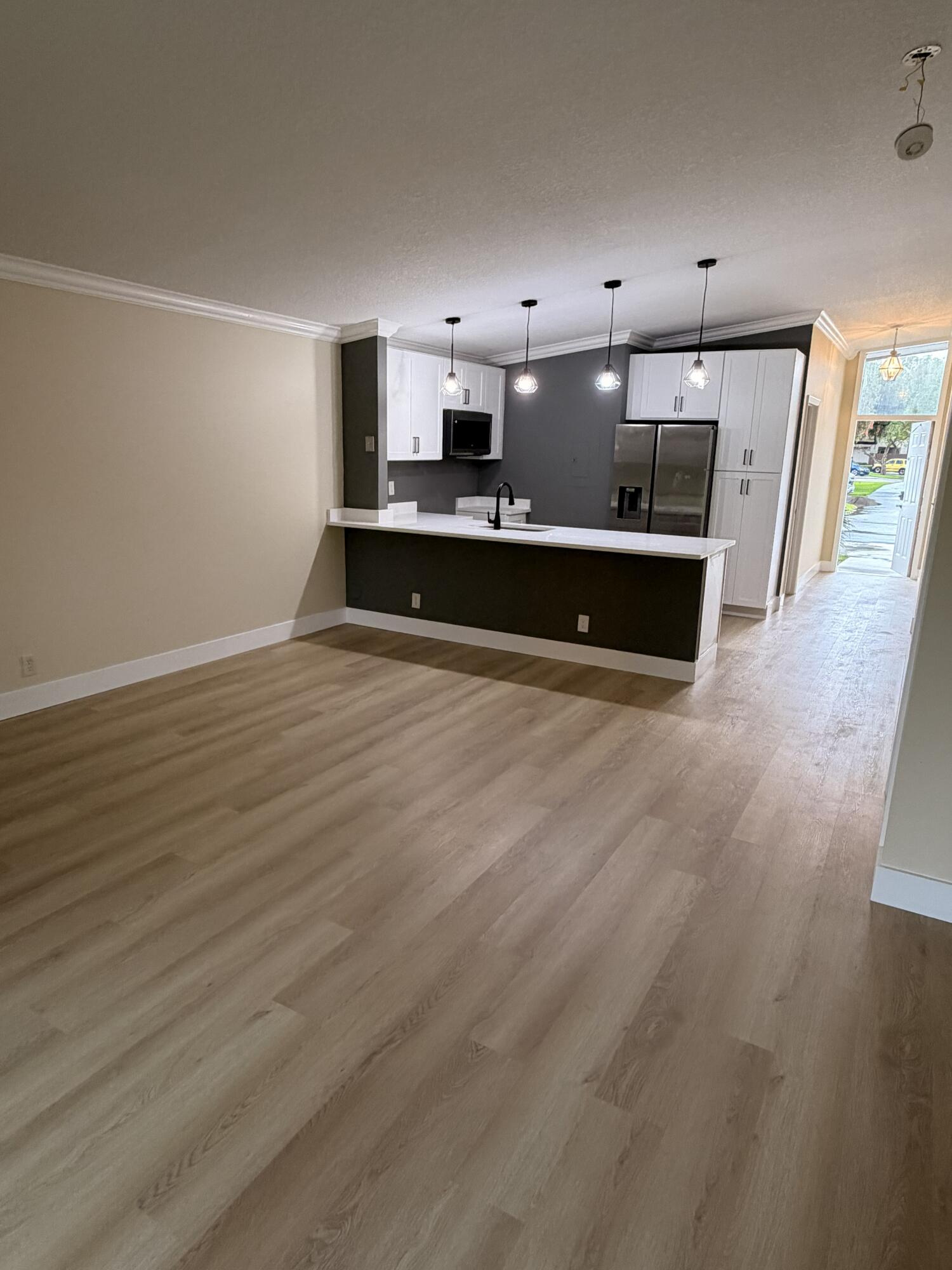 TIMBERWALK II SEC 4 - Residential Lease