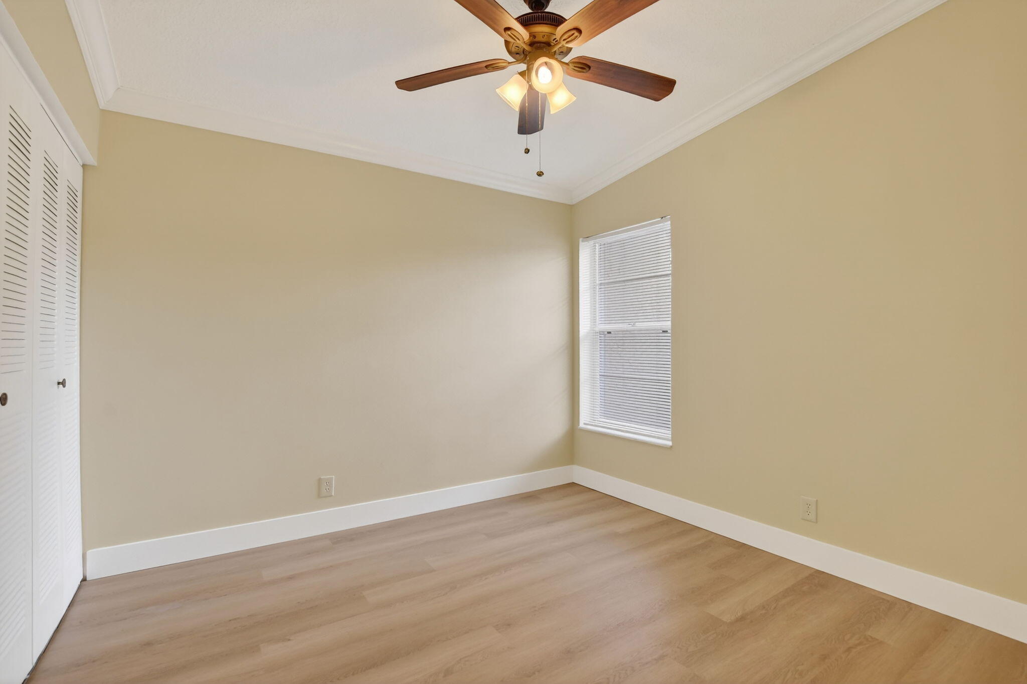 TIMBERWALK II SEC 4 - Residential Lease