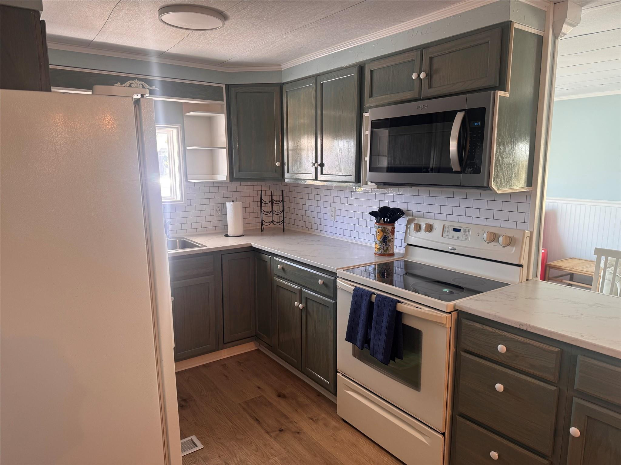 Park City Sec One 49-11 B - Residential Lease