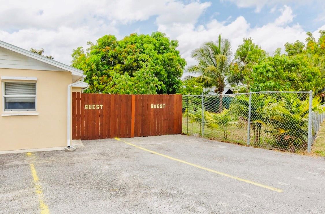 Boulevard Estates - Residential Lease