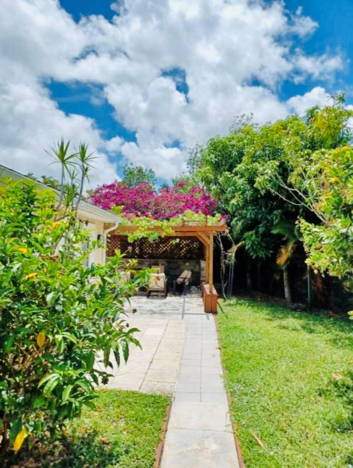 Boulevard Estates - Residential Lease