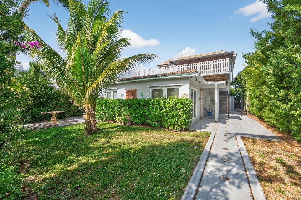 Photo of 300 E 24th Street, Riviera Beach, FL 33404 (MLS # R11146658)