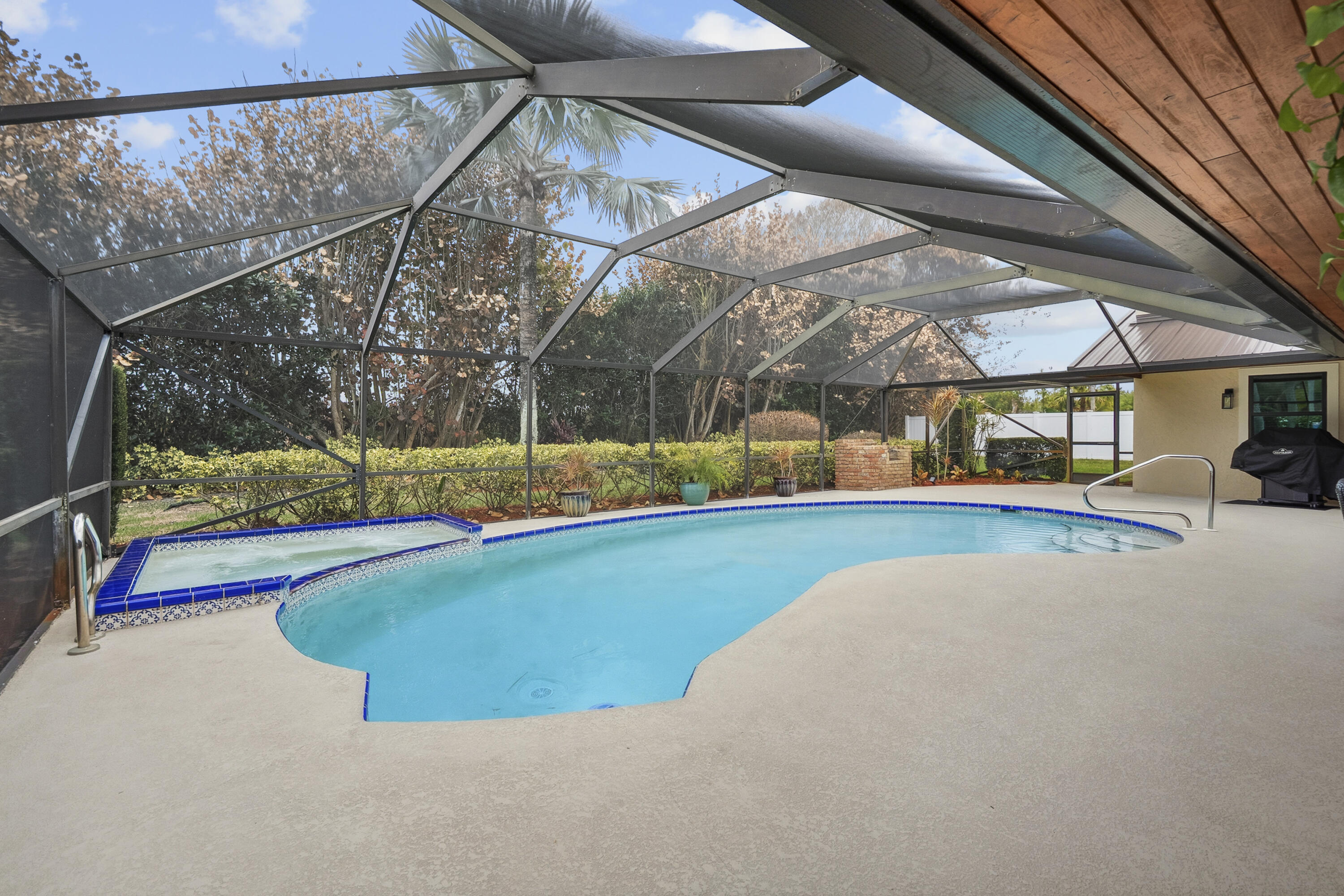 TREASURE COVE - Residential