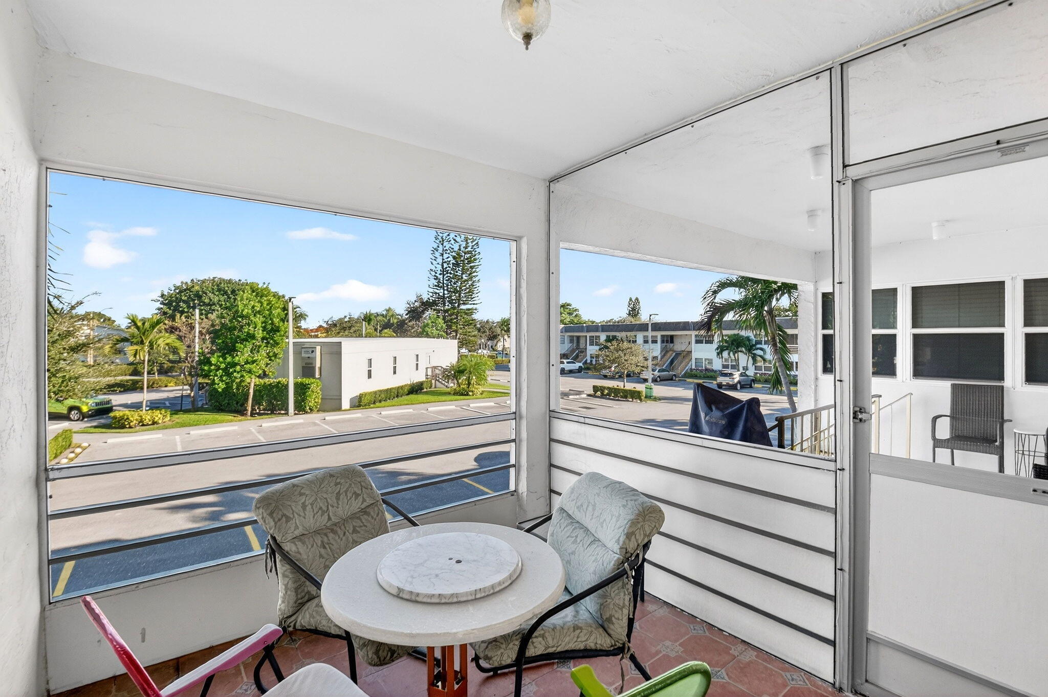 STRATFORD CONDOMINIUM - Residential